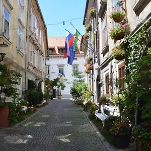Codelli Deluxe Centre , Lubiana Slovenia